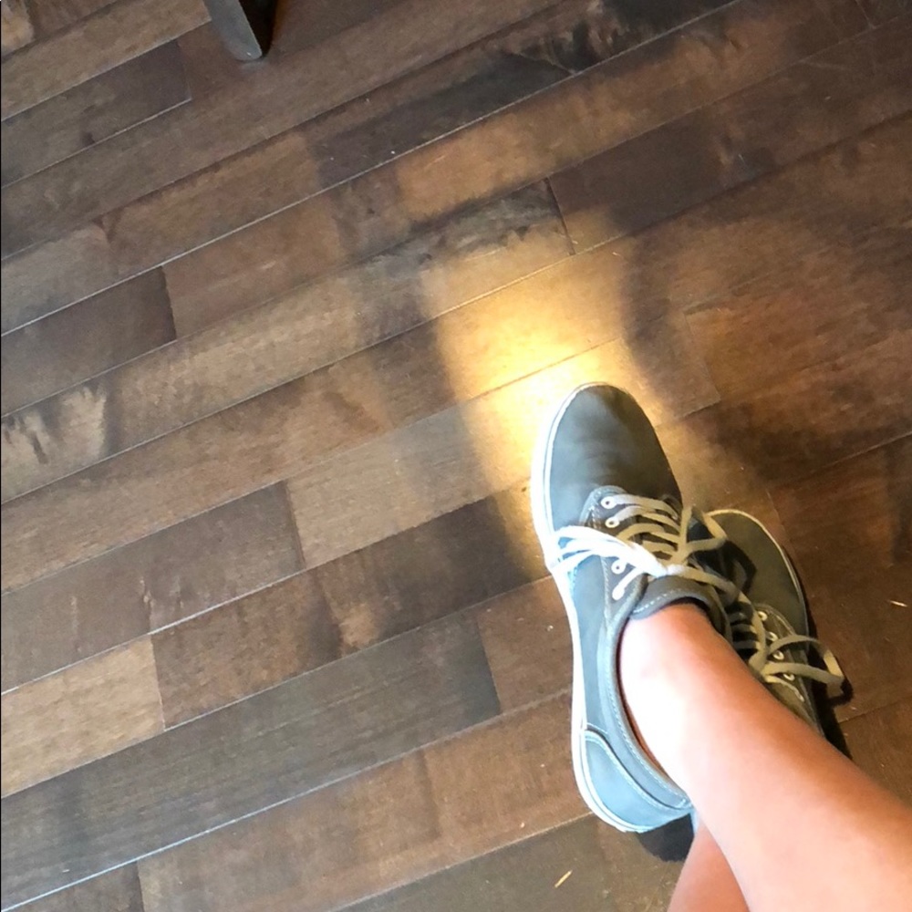 Meet your Posher, Eliza